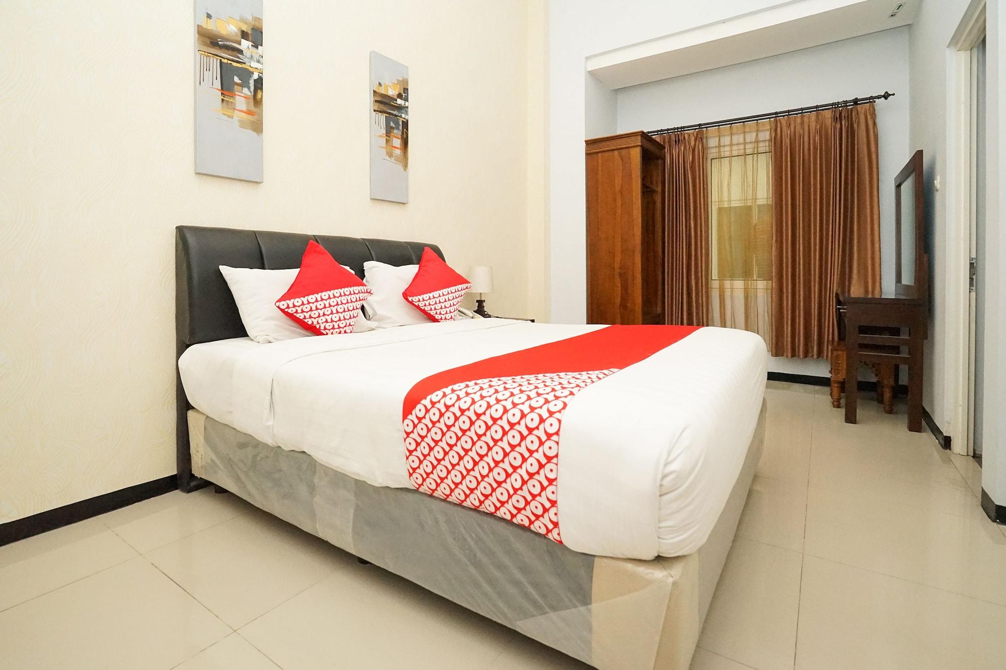Oyo 282 Putri Utari Residence Malang Zewnętrze zdjęcie
