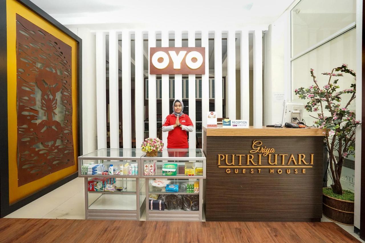 Oyo 282 Putri Utari Residence Malang Zewnętrze zdjęcie